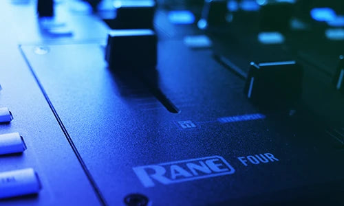  RANE ONE - Juego completo de DJ y controlador de DJ