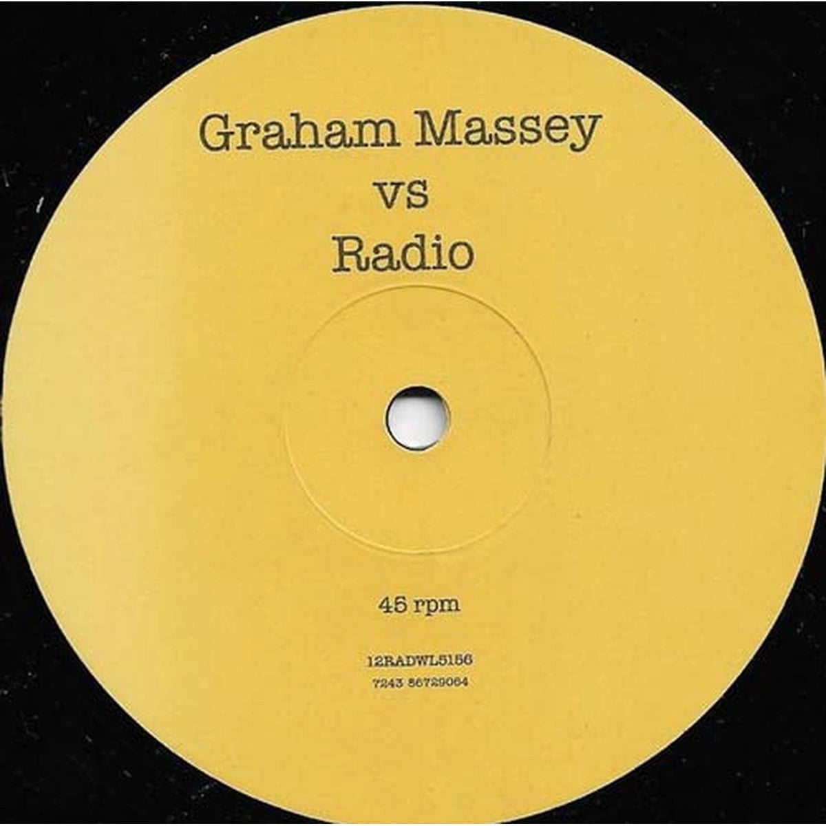 Vinilo usado de Robbie Williams Radio Graham Massey vs Radio 12" 45 RPM Single Sided House Electro 2004 VG+ myhd.cl - Año_2000